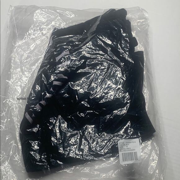 SPIRITUAL GANGSTER Strong Vibes Sweatshirt. Black. Medium - Picture 9 of 10